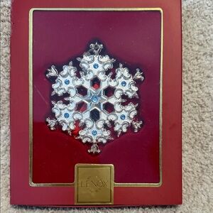 Lenox 2008 Silver and Blue Holiday Snowflake Ornament